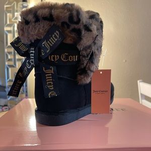 Juicy Couture Boots💕💝